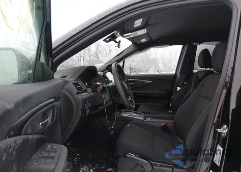 2021 Honda Passport Awd Sport z USA, uszkodzony, nr VIN 5FNYF8H29MB002603